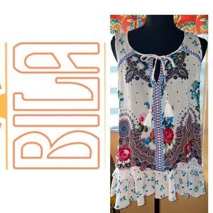 Bila ivory boho V neck tassel top high low hem size Med